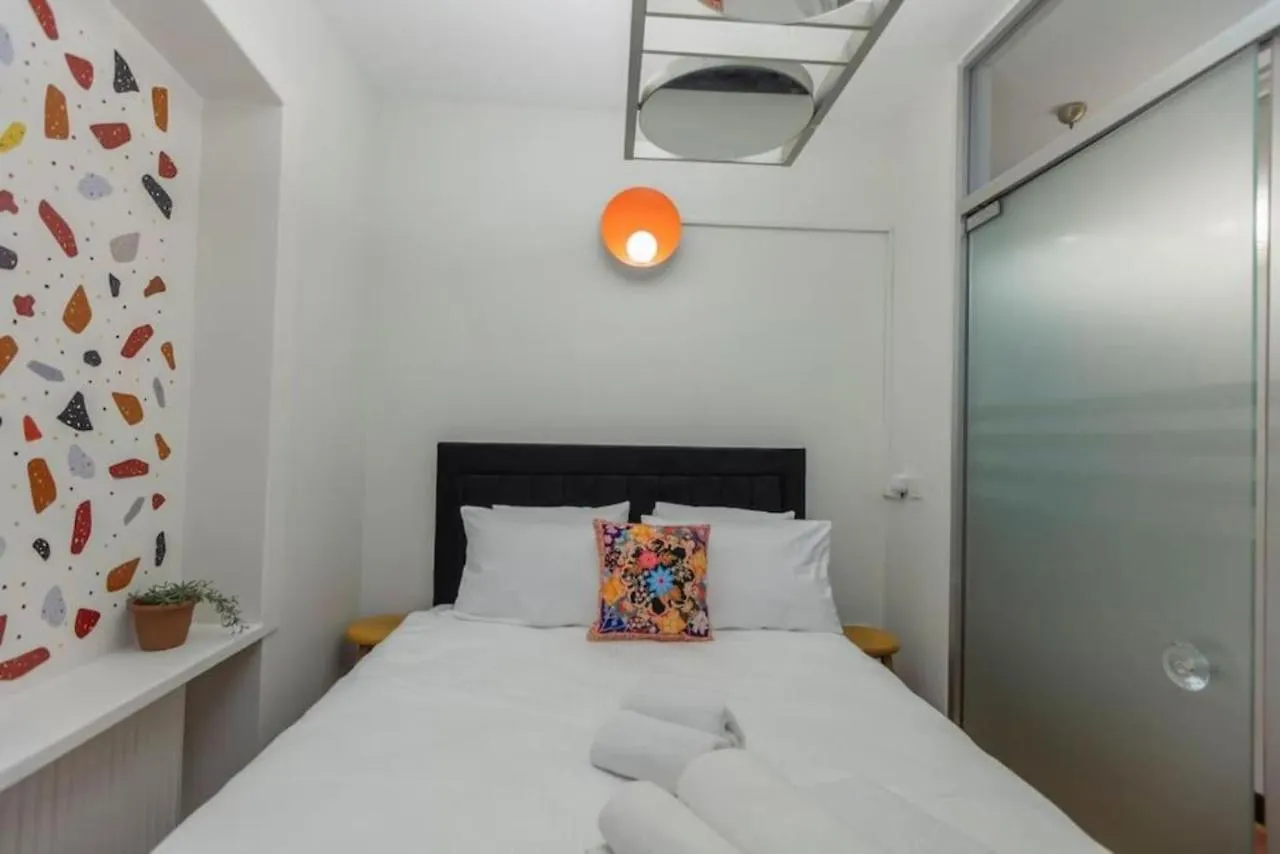 Apartment 4-Story Gem In Cihangir - 5 Bedroom & Cute Rooftop Istanbul